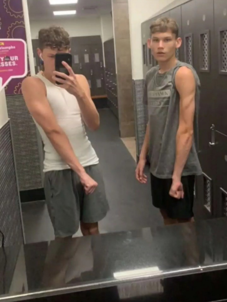 2310cb00-2bfd-11ed-a2d2-e90bb03e55f3