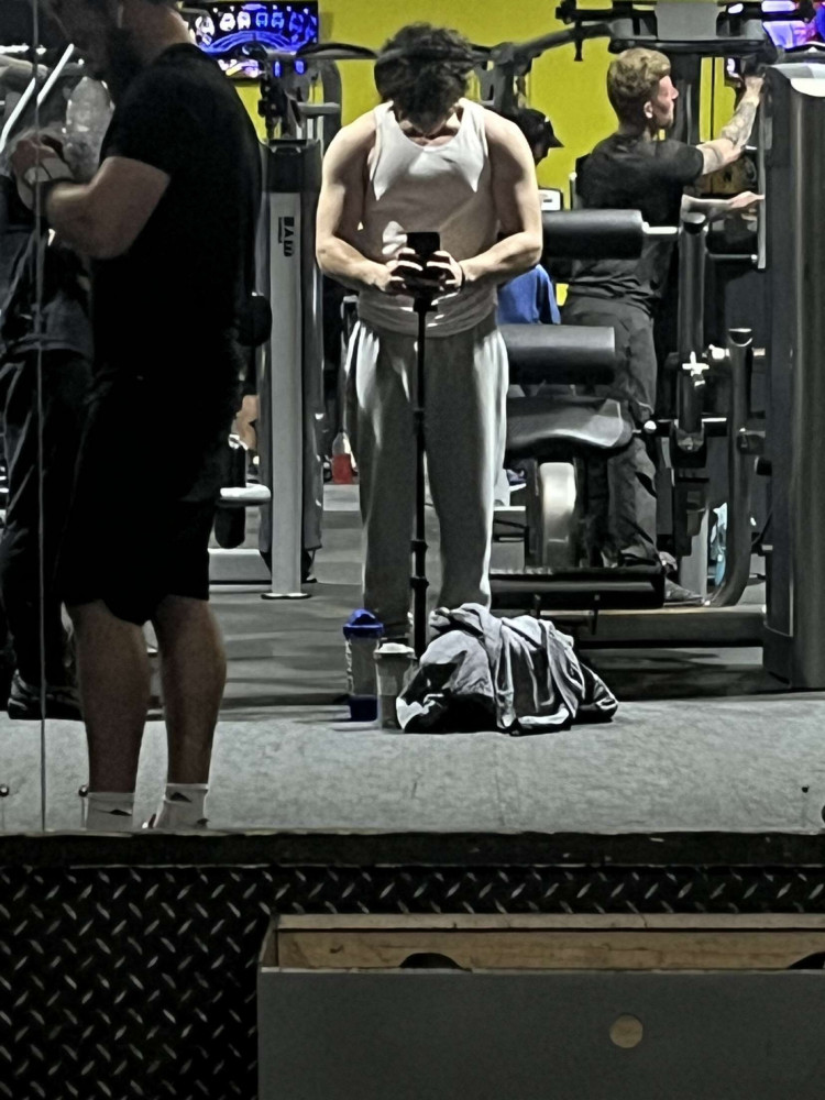 b64d6820-56e1-11ed-9c7e-c7d79bc2771b