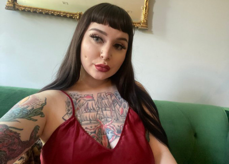 eaf71240-7103-11ed-a85e-9b12f0c09ffa