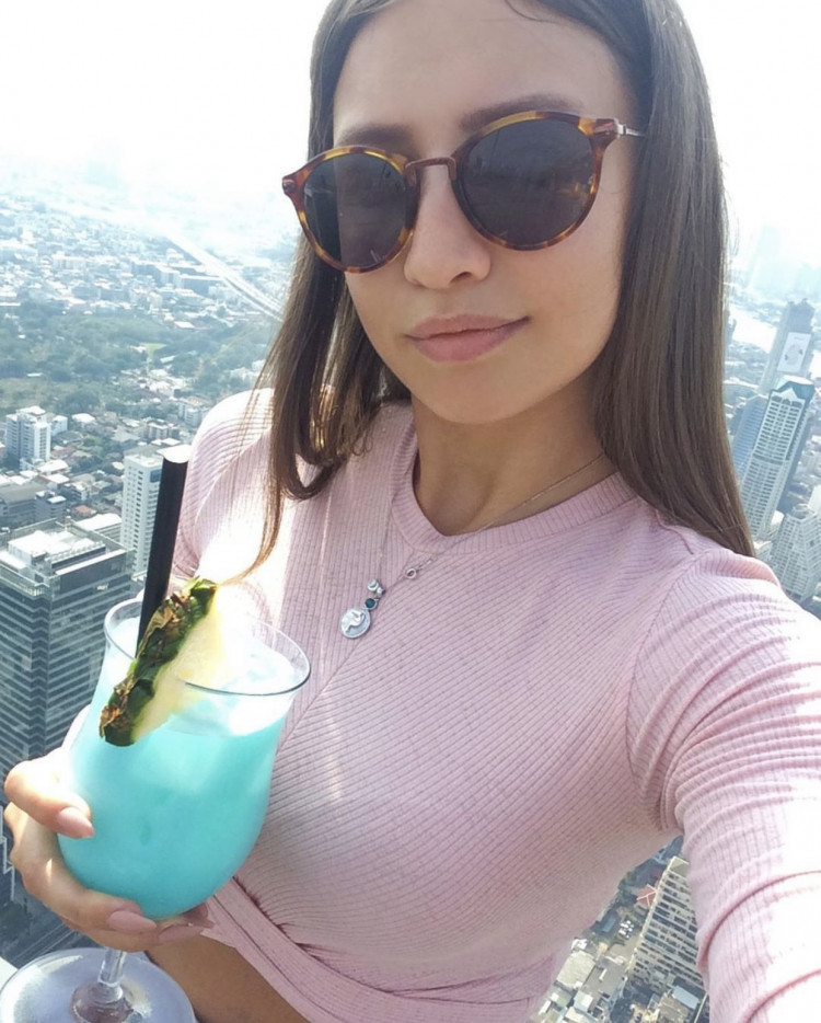 d12ad6a0-821d-11ed-82b0-33f7934a1acf