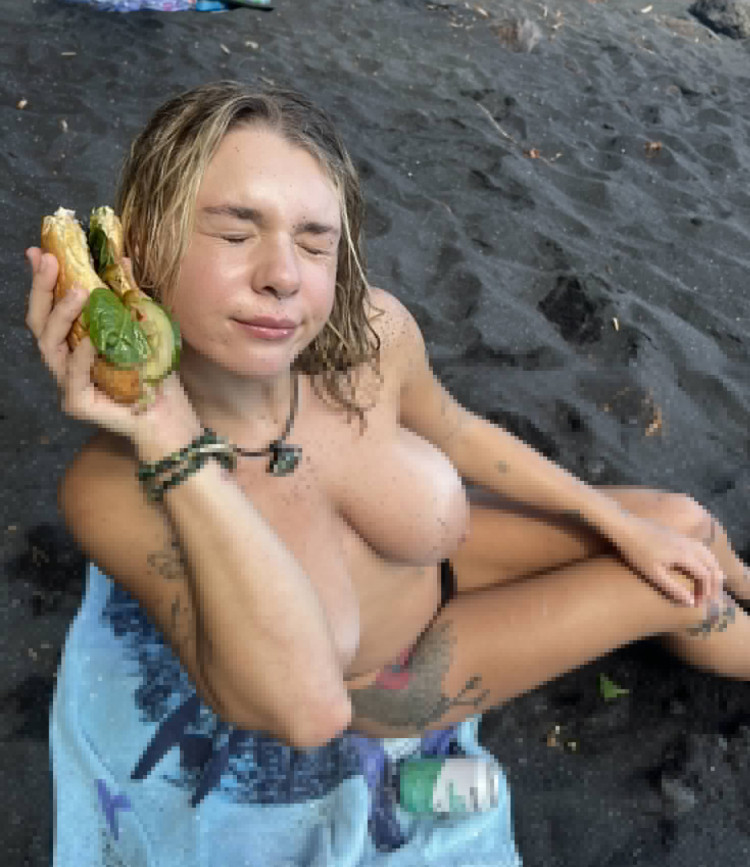 e774afb0-bda1-11ed-91e9-538026f41b37