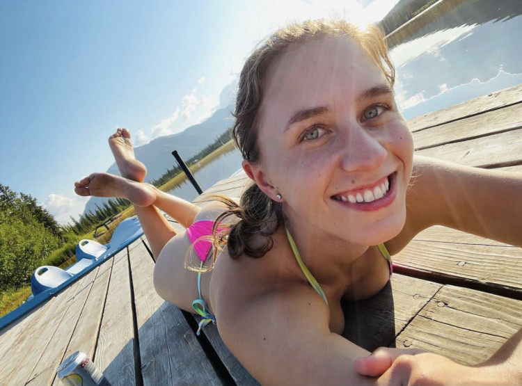 cff87140-bdd2-11ed-a404-317ee82f16f3