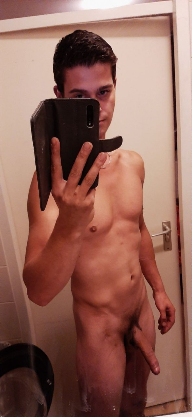 cddf0840-cd2b-11ed-80c9-b195a3740094