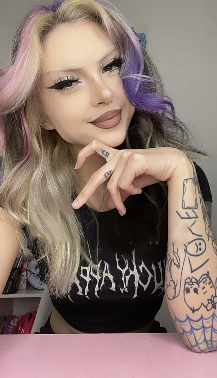 f3ee8810-d7ad-11ed-94c9-1b64514aa3fe