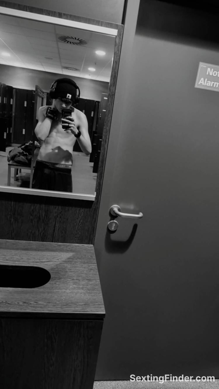 8d7efd40-27a8-11f1-84b3-e9f6b7047104