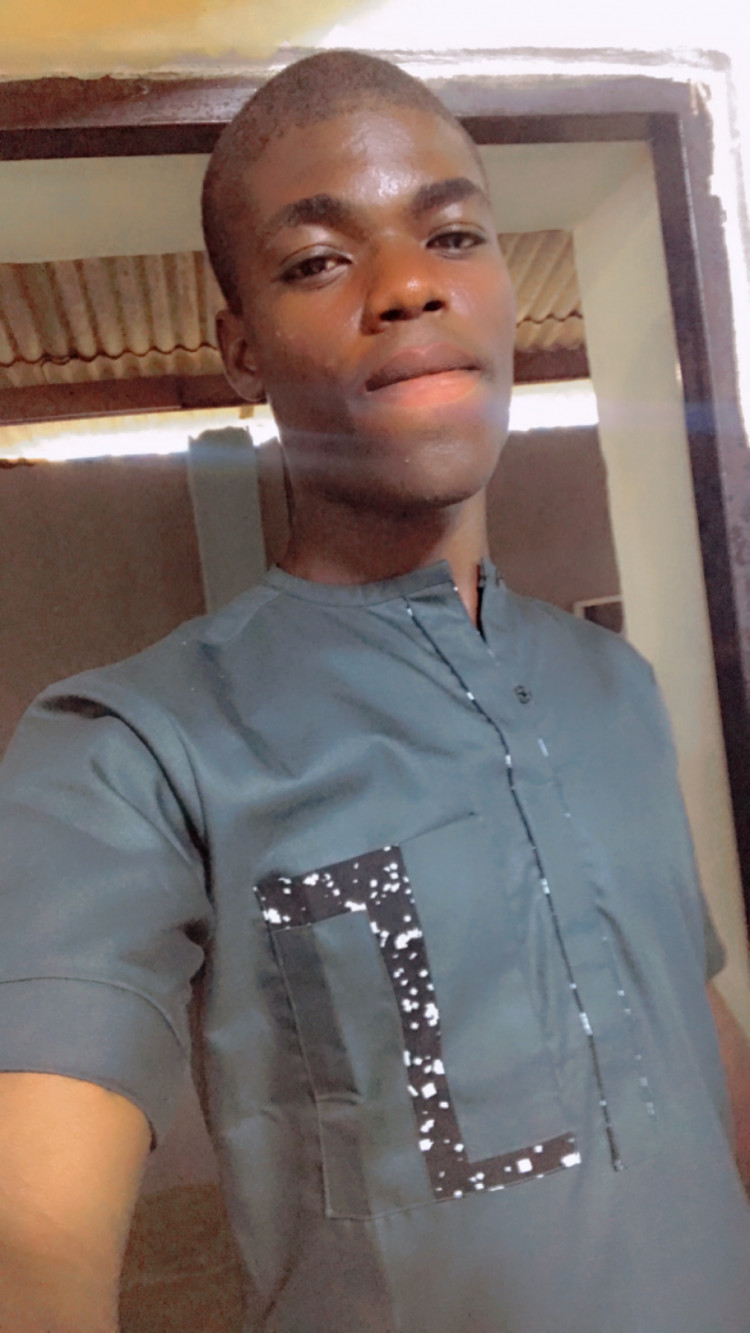 c6b33f50-21bd-11ee-afd3-31c9e7e4b2de