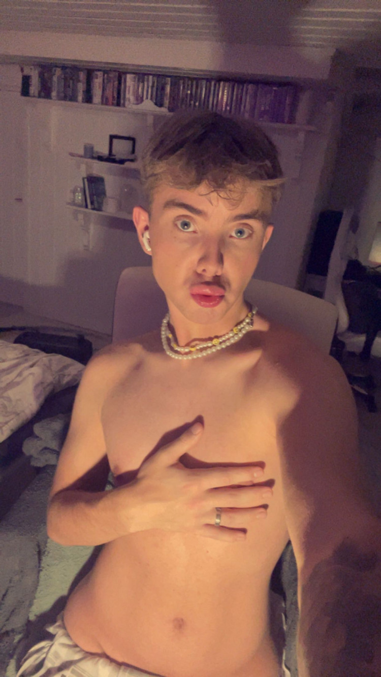 a2893020-7dd0-11ee-baff-ede71922d9d4