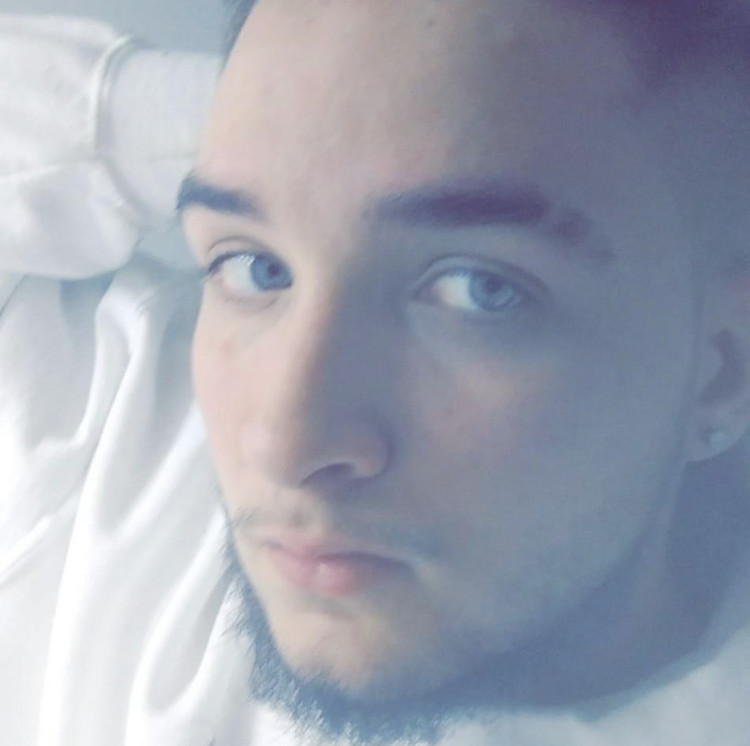 f906b820-4ba6-11ee-8e7e-4d03165b8933