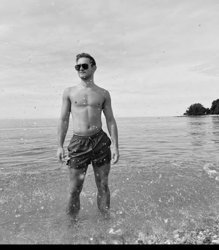 e7539830-5697-11ee-8c4f-fb49c521ba29