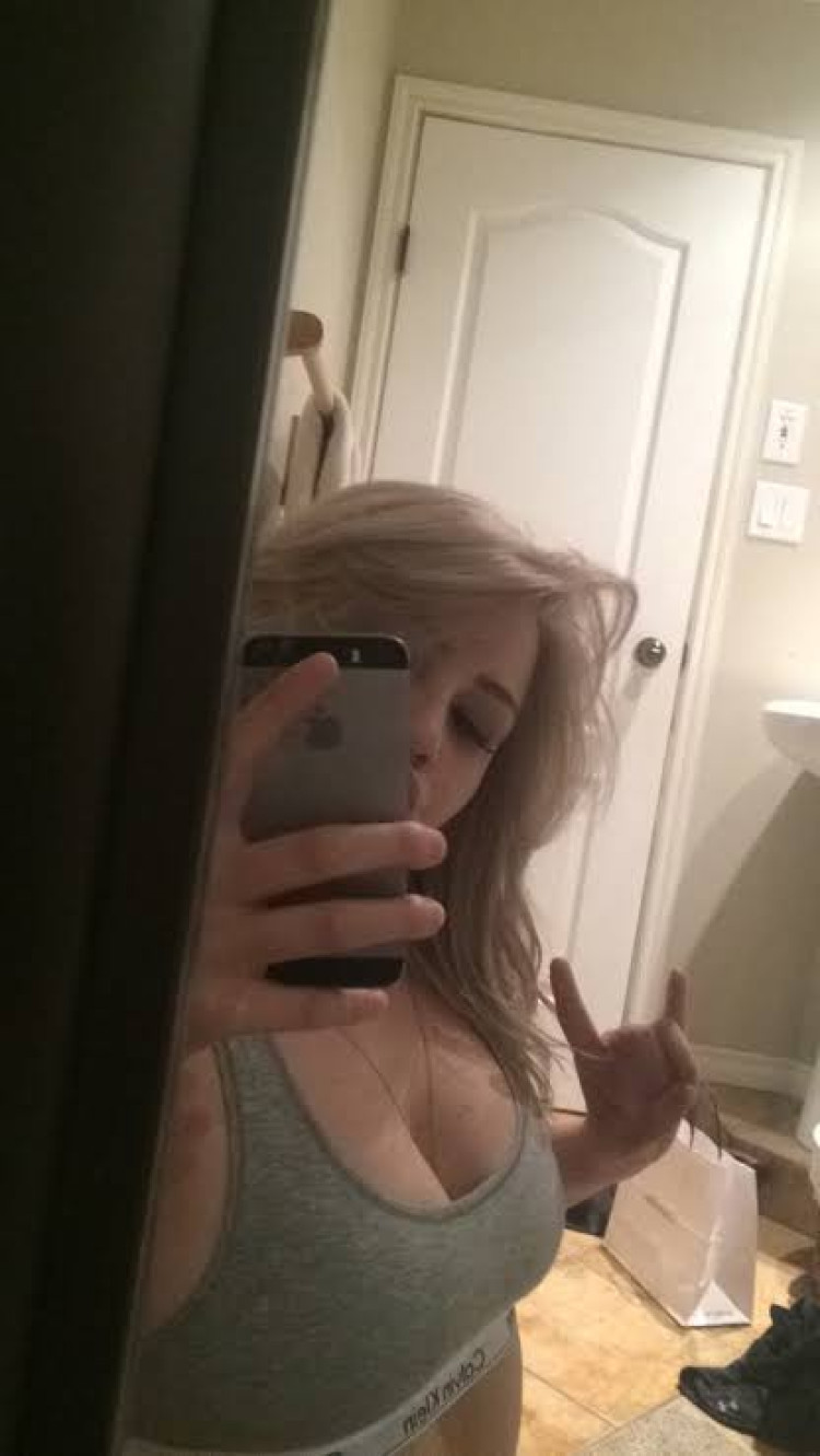 Fooya Nudes