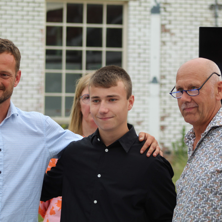 174eeea0-df16-11ee-aa7e-a1c6782d1e6a