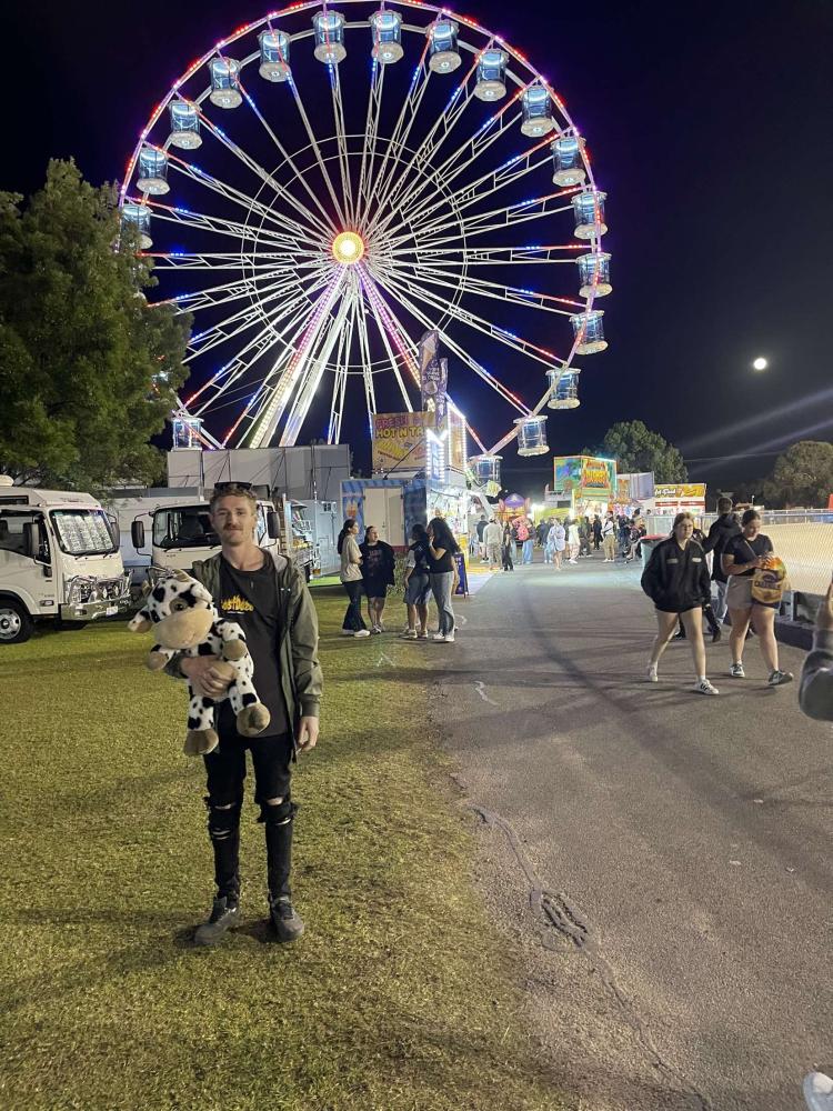 b9716760-9261-11ef-874d-25998a594ae9