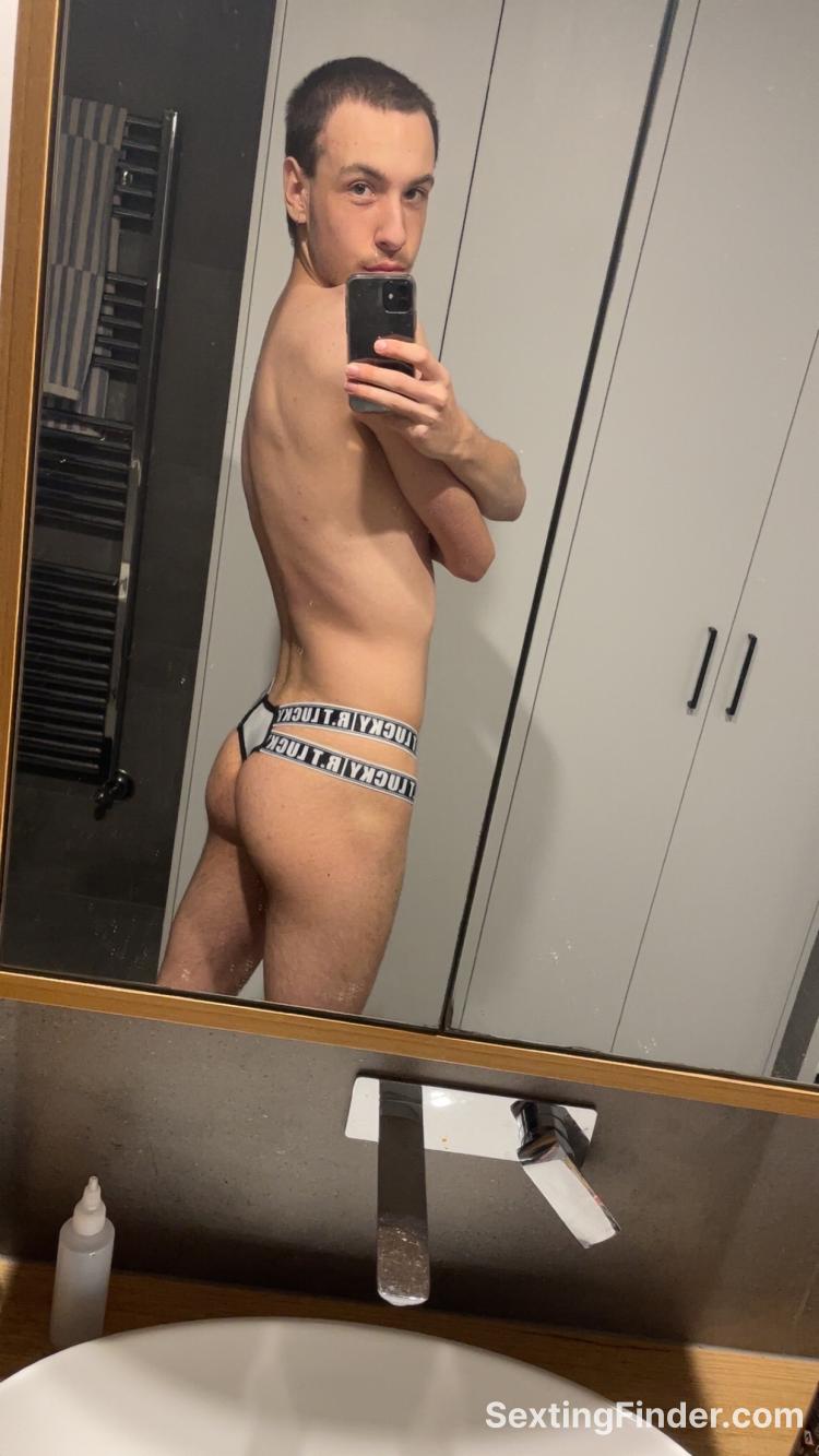 9d7edf90-6ec3-11f0-bc80-93f6e9e27386