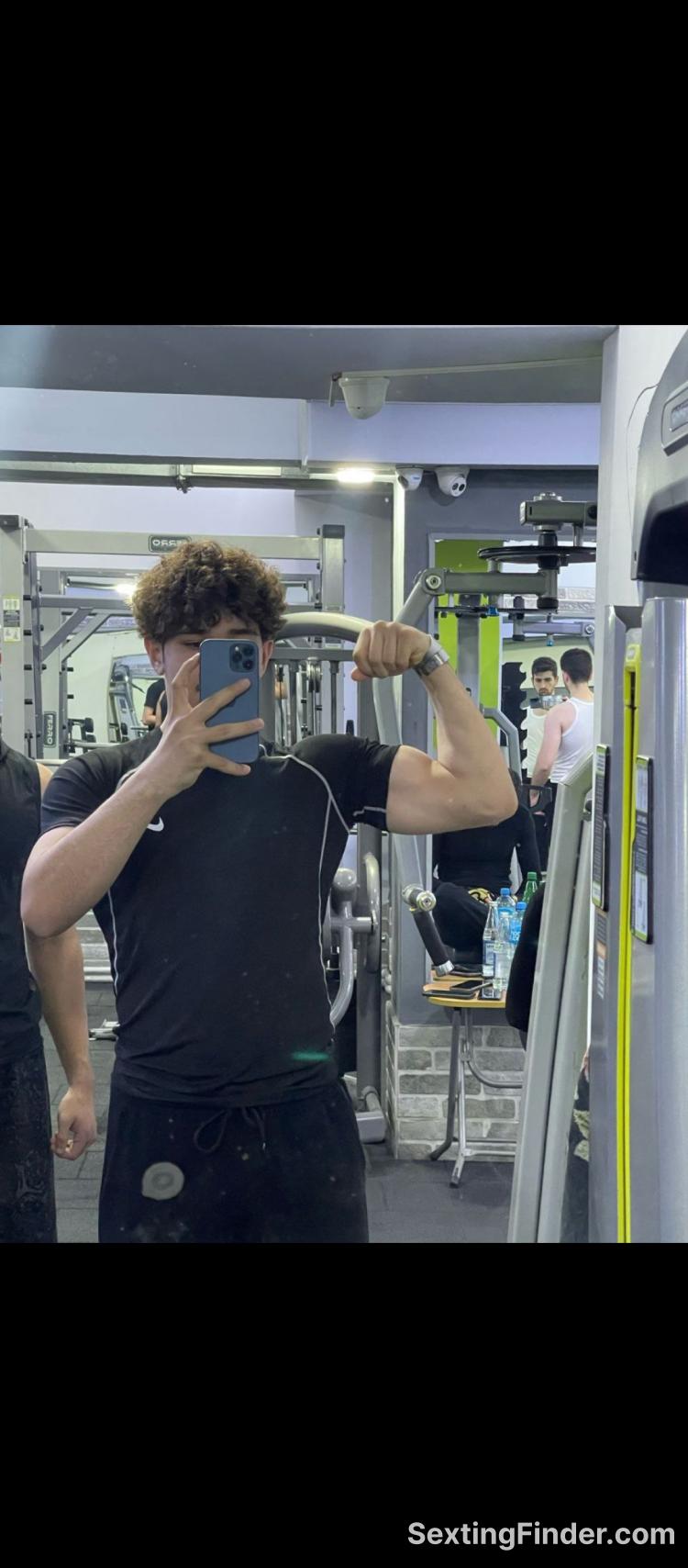 99c6eee0-382d-11f0-bf8c-1b5dd39c147a