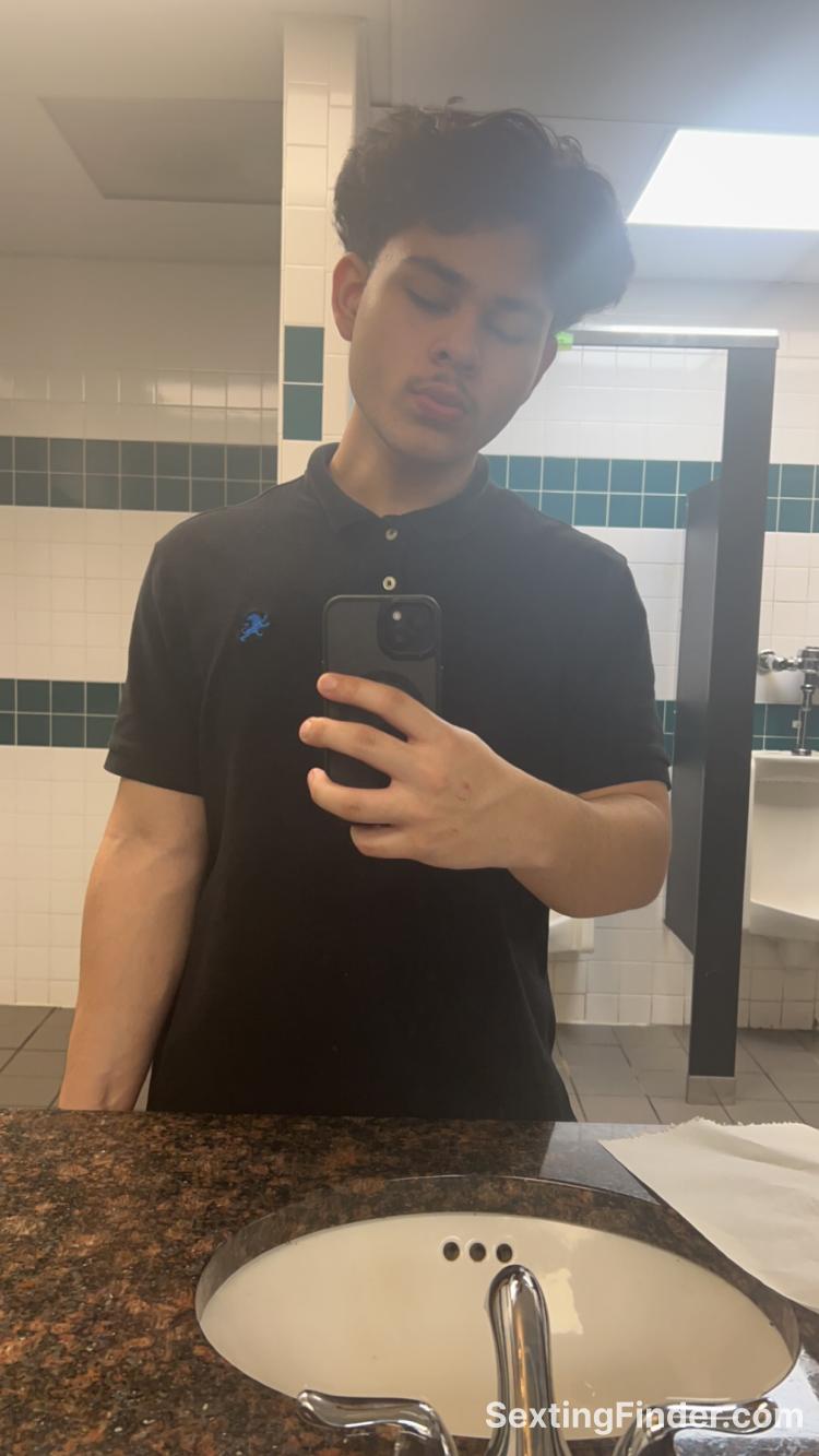 e5c22cb0-4cc9-11f0-bc92-bb771af6c36c