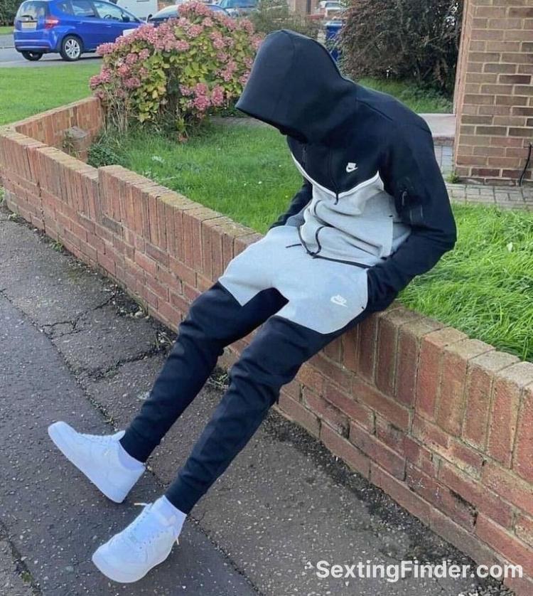 4f1be040-7687-11f0-ae77-7ff65344445c