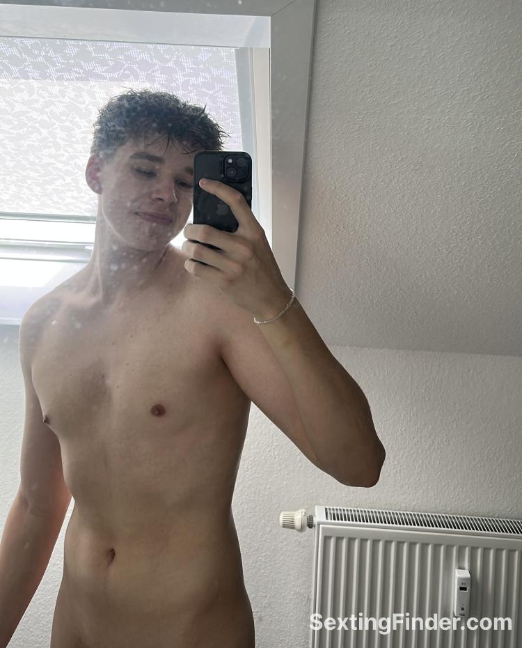 ded64000-8b2b-11f0-bed3-37c436e41dc6