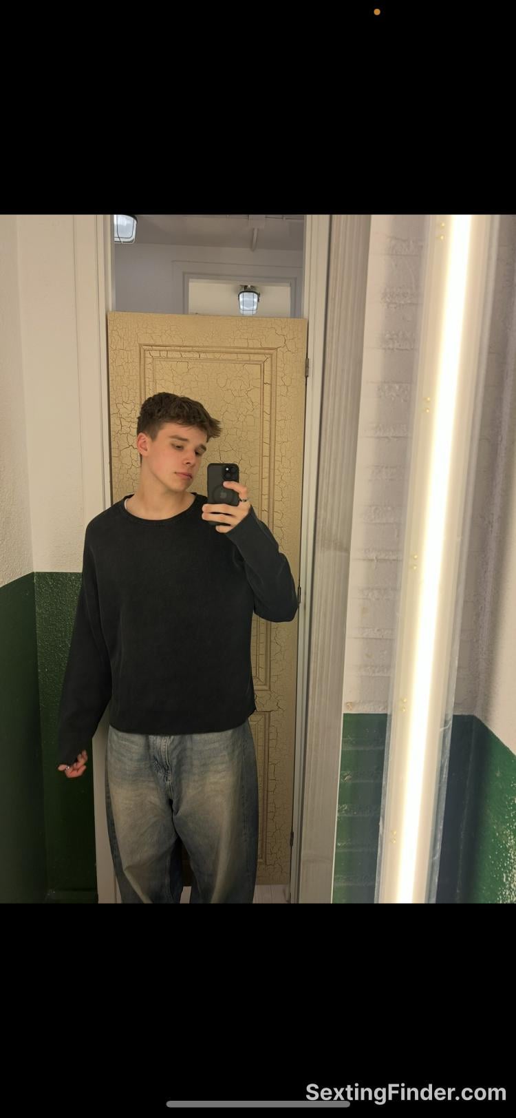 e787d1a0-8b2b-11f0-bffc-2f102a5e1421