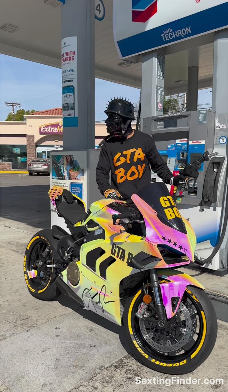 d9543d60-8c7b-11f0-a11a-8bad24f003d0