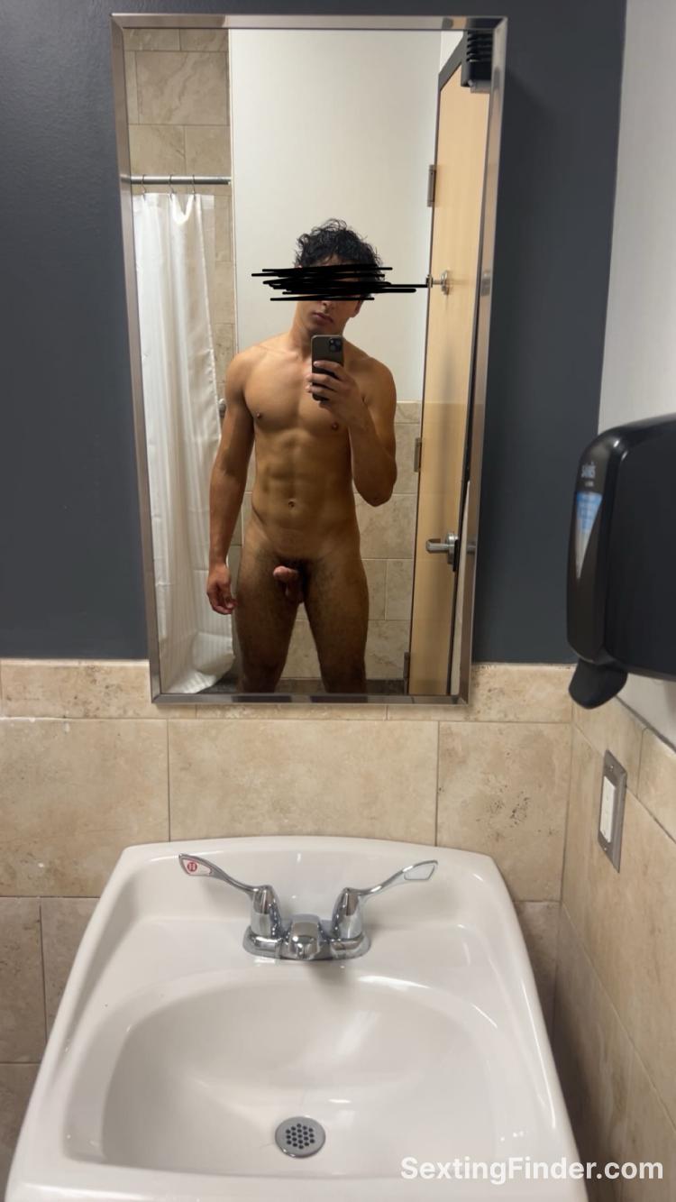 e1f4fe80-9847-11f0-b452-556e887c5caf