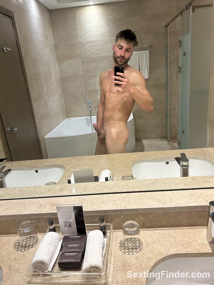 d925a3c0-bb25-11f0-ba42-67517bdf7acb