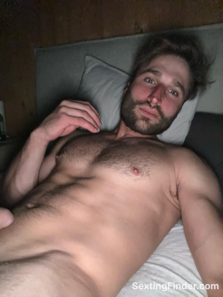 db9ee9f0-bb25-11f0-961d-e33555d4e5ce