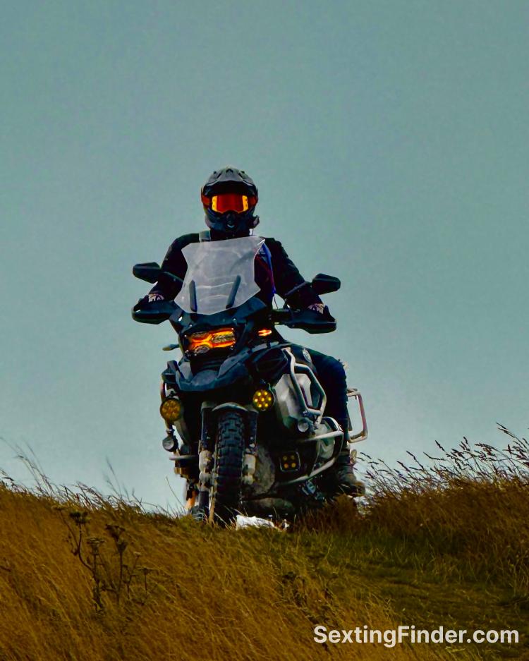 b4c1a3a0-c3e5-11f0-9367-5da0edc432e6