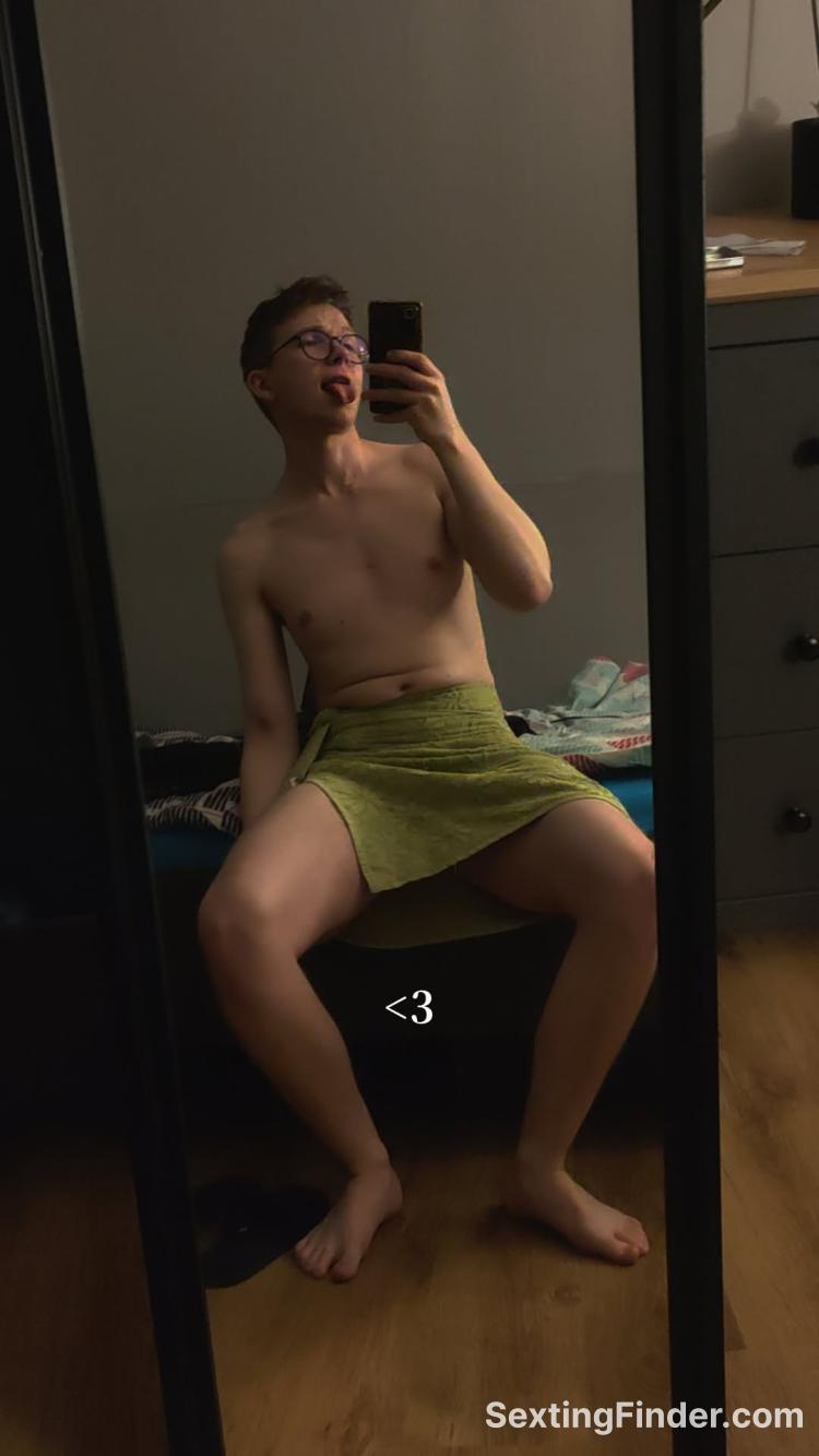 0a90afb0-29b3-11f1-8d4a-e57a6b16961d