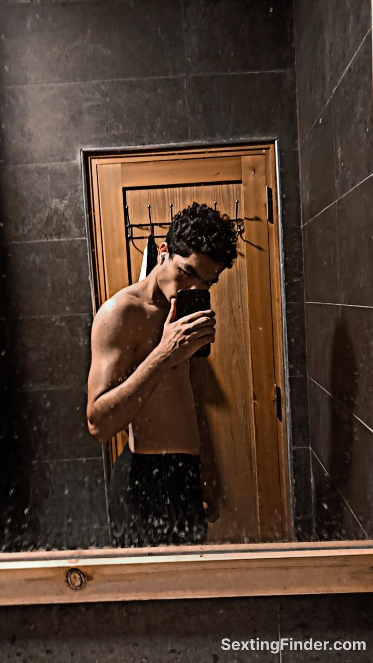 97487110-d0a5-11f0-aa68-f993f594e210