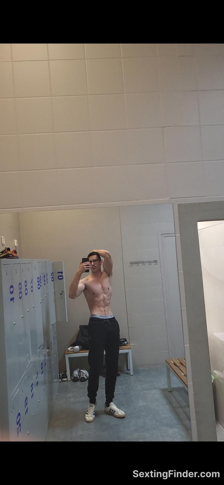 a6113fb0-e9c3-11f0-ade7-034f223f6025