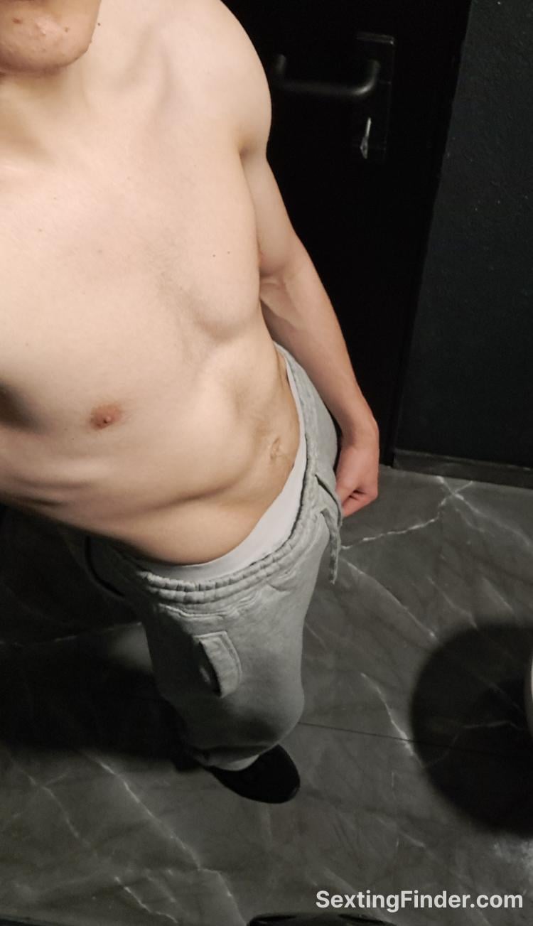 89d21f40-3671-11f1-afd2-c72400182ab9