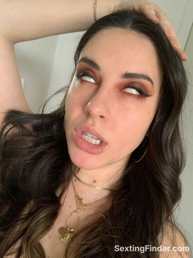 f2063d00-e267-11f0-a880-5fcbf9322cb9