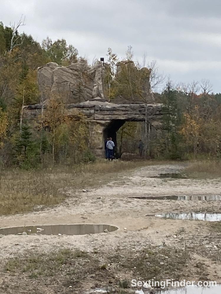 e812d2c0-fb7c-11f0-8a4e-5bf59d618998