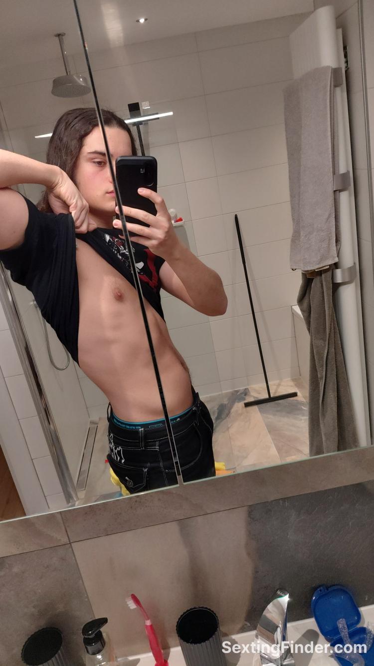 f0d407c0-02df-11f1-9f82-afa50e87f986