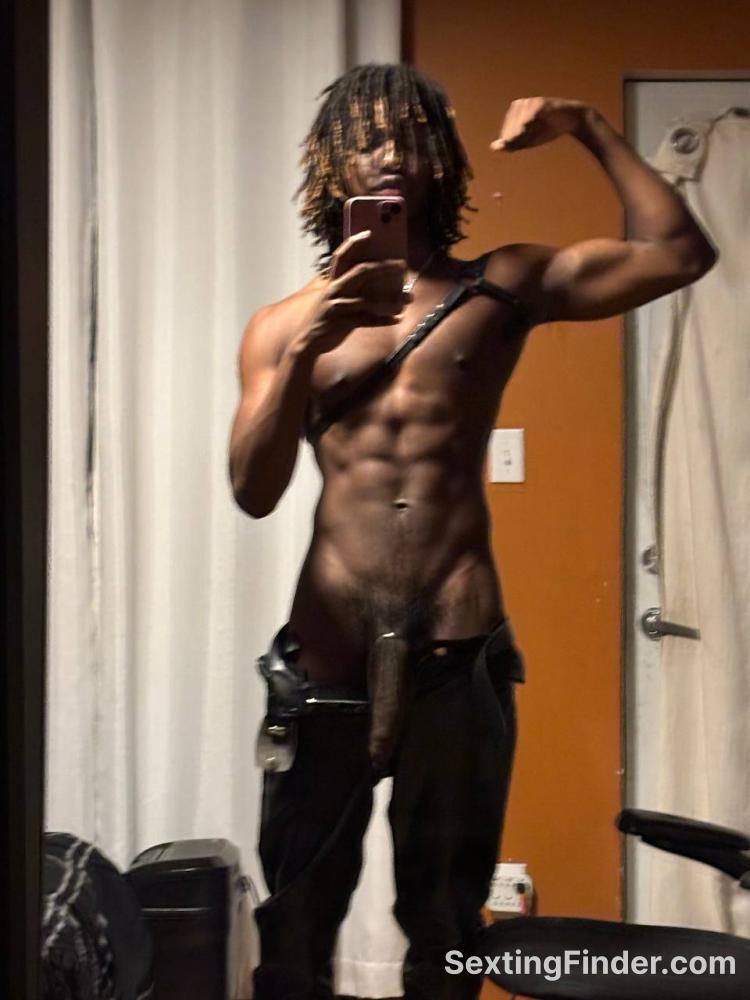 ad3898e0-150e-11f1-ba44-7d704c3f73d5