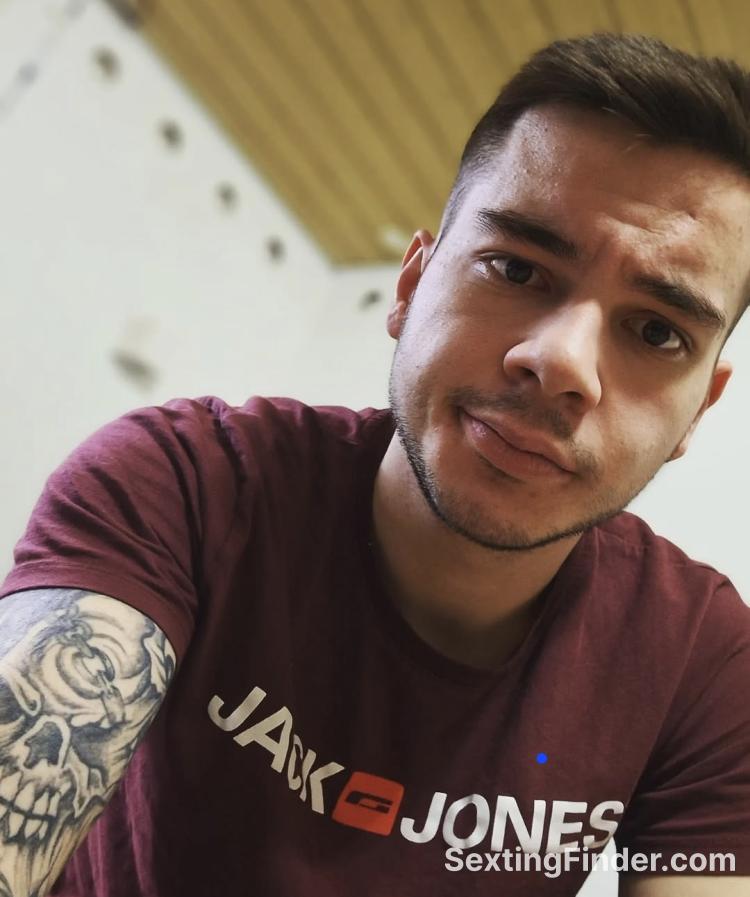 f9abc950-19c8-11f1-8e7a-7f55f1940277