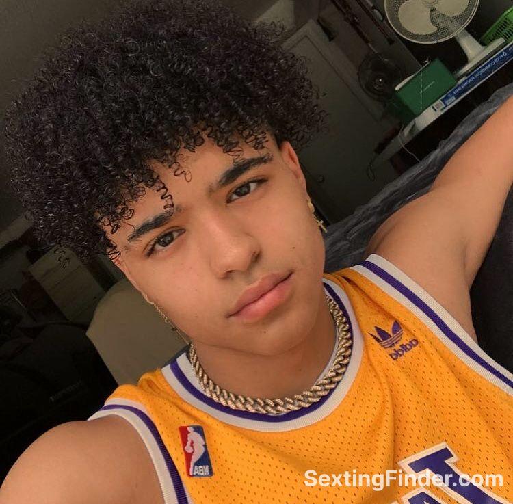 8dc12010-20b3-11f1-a7b7-a98ca3f428fe