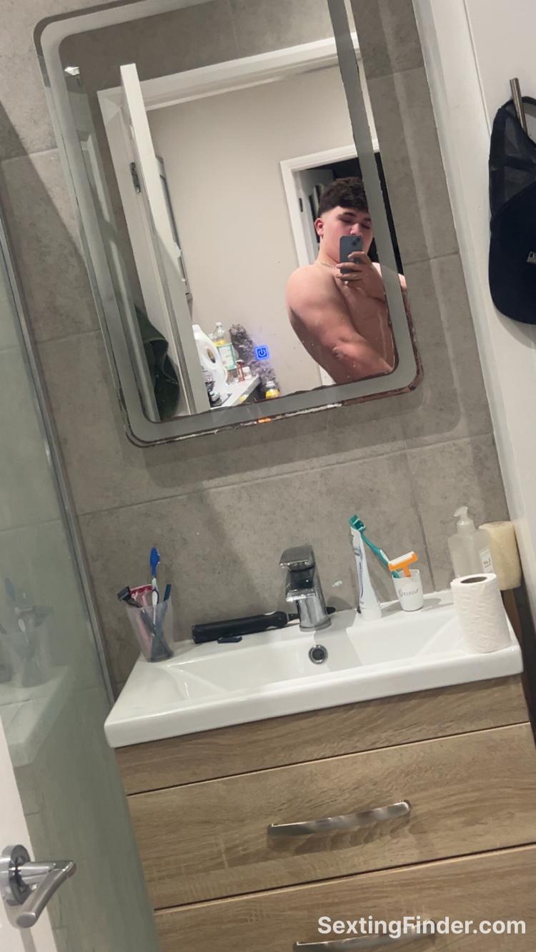 4d5796c0-2327-11f1-a63b-3f8ba878a9f5