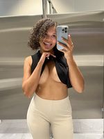 antonella247247 picture