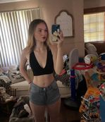 Emilia_xoxo37 picture