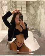 aLISHAKhloe77 picture