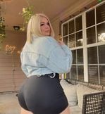 Victoriasmith5 picture