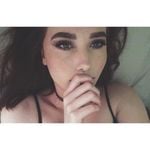 meggyesfronyo picture