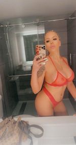 sandraguerra02 picture