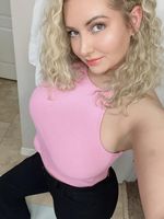 ameliaa236853 picture