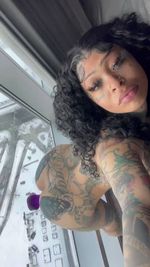 sexting_gir2023 picture