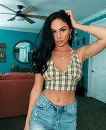 anniacynthia picture