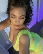 rileydiana01 picture