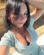 ellenthabtrat picture