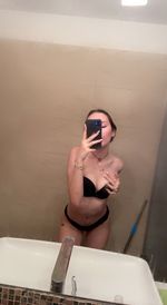daisyxhere picture